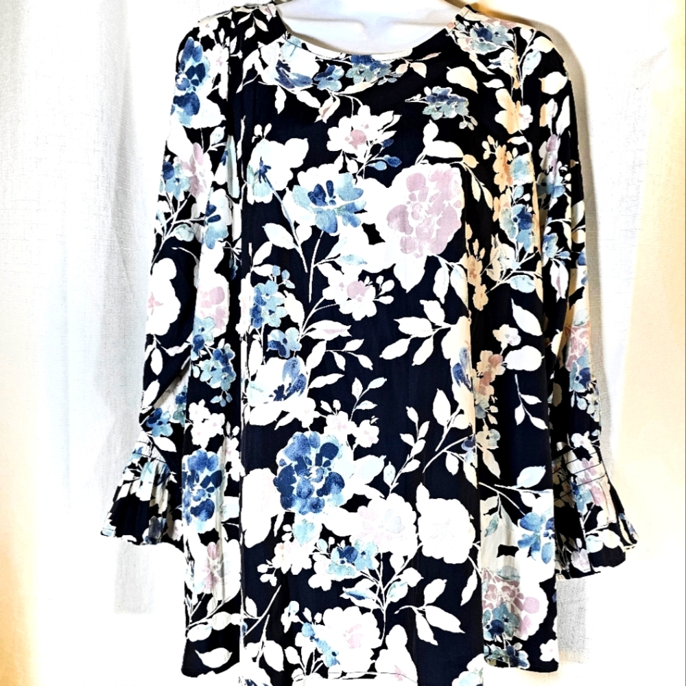 J JILL Large Size Floral Slit Sleeve Blouse